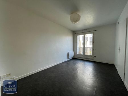 Location Appartement 1 pièce 24m² BLOIS 41000 - Photo 5