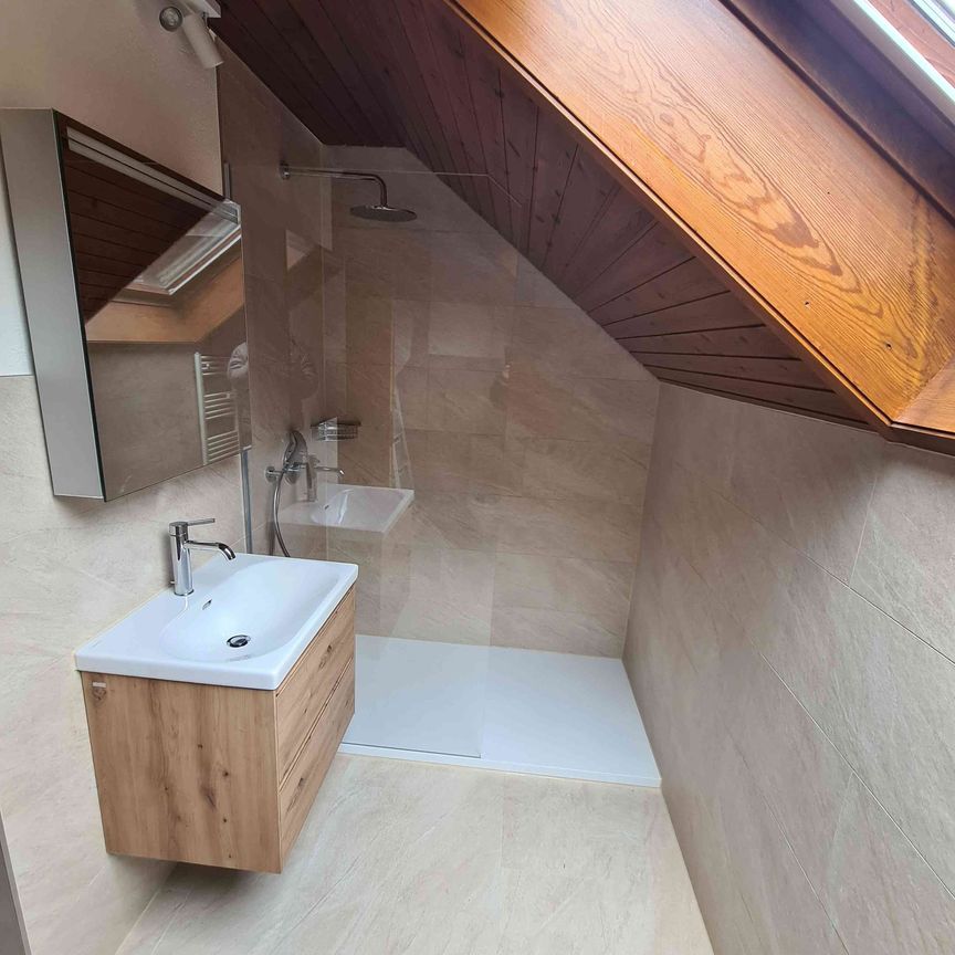 2.5 Zimmer, 75 m², 2. Stock - Photo 1