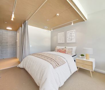 **Welcome to Apartment 301 in Vela Apartments.** - Photo 4