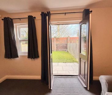 1 Bedroom Apartment To Let - Photo 1