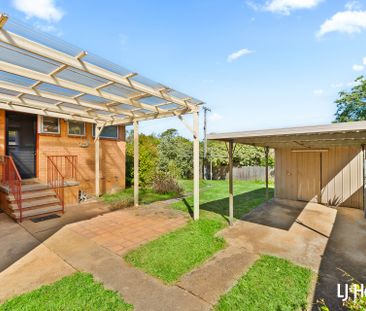 10 Kissane Crescent, Evatt ACT 2617 - House For Rent | Domain - Photo 6