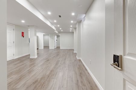 For Lease - 41 Greenview Circle Unit# Lower, Vaughan, Ontario - Photo 2