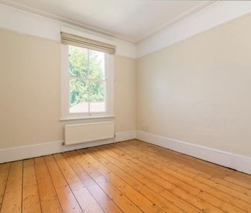 4 bedroom semi-detached house to rent - Photo 4
