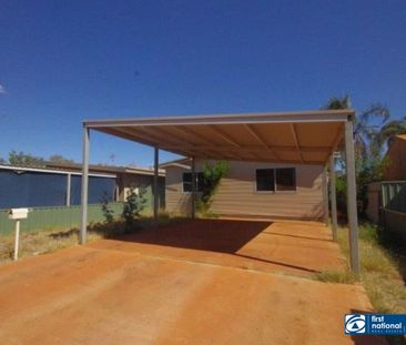 4 BEDROOMS IN CUL DE SAC - Photo 1