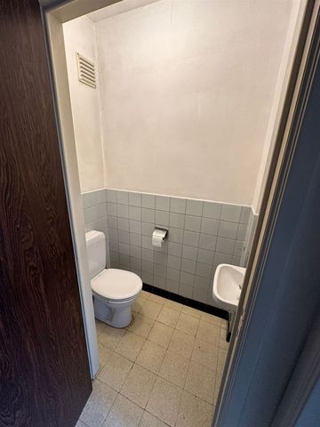 Appartement op de vierde verdieping met 2 slaapkamers - Foto 4