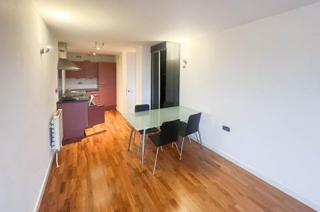 1 bedroom apartment to rent - Photo 2