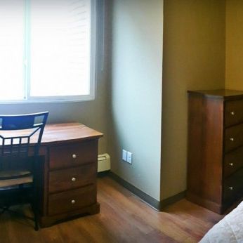 1Ten on Whyte - Photo 3