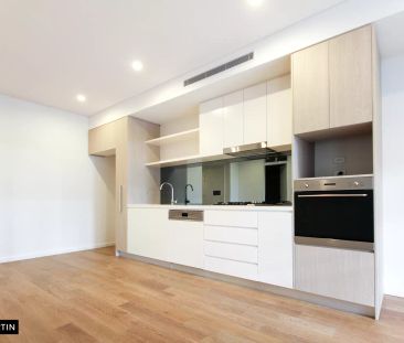 MGM MARTIN - MODERN 2-BEDROOM APARTMENT - Photo 5