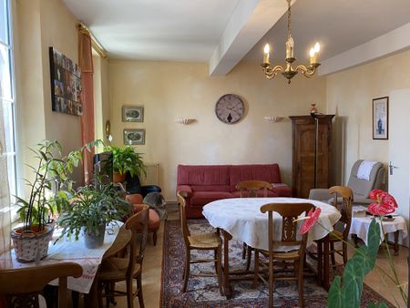 Location Appartement 3 pièces 89m² CASTELNAUDARY 11400 - Photo 2