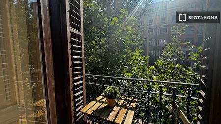 5 room luxury Apartment for rent in Madrid, Spain - Photo 3