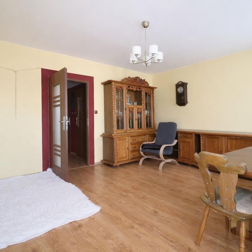 3 pokoje na Placu Słonecznym, Radogoszcz Wschód - Photo 1