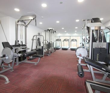 1 bedroom Flat To Let Total Size: 280 SQ FT - Photo 6