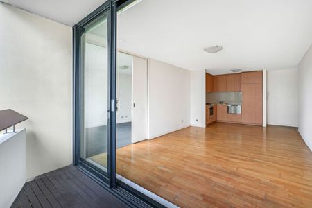 Home For Rent - Photo 4