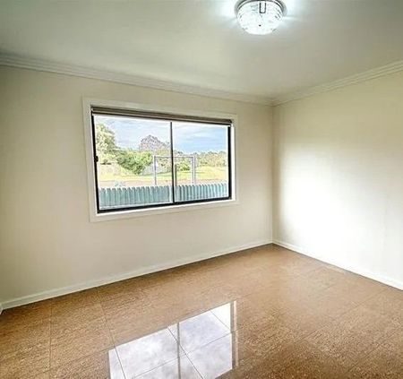 Low Maintenance Living! - Photo 4