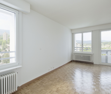 Den Wolken ganz nah - sanierte Wohnung im 12. Stock! - Foto 2