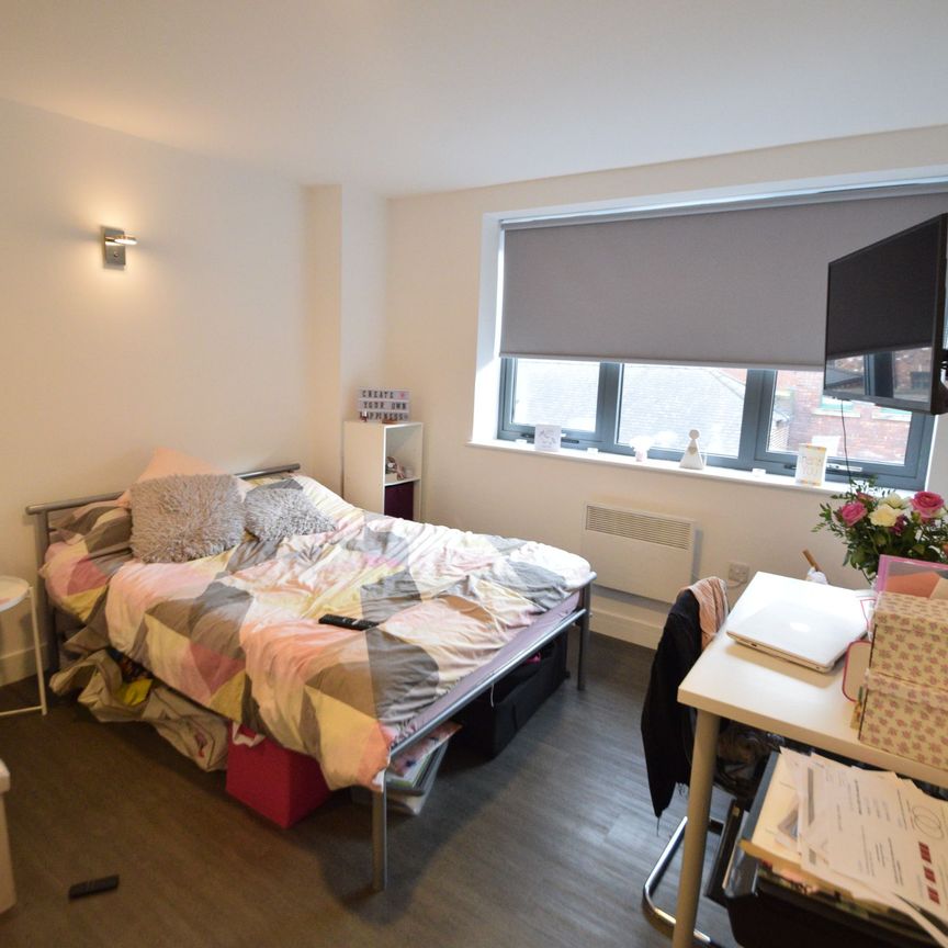 Studio to rent - Photo 2