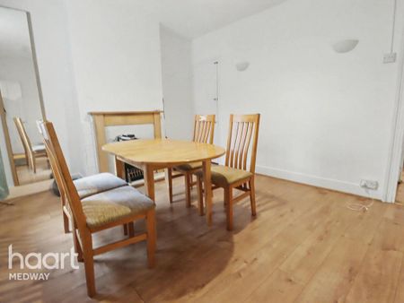2 bedroom terraced house to rent - Photo 2