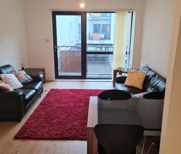 2 bedroom apartment to rent - Photo 2