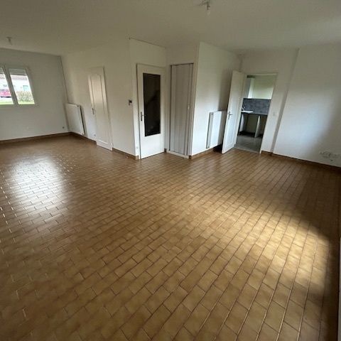 Location Maison 122m² GRAVELINES 59820 - Photo 1