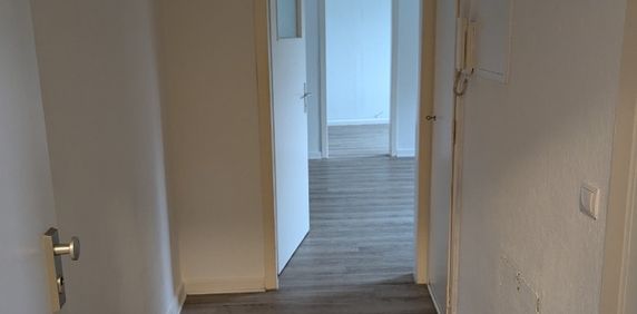 Schöne 3 Zimmer Wohnung in Hörde - bezugsfertig ab sofort - Foto 2