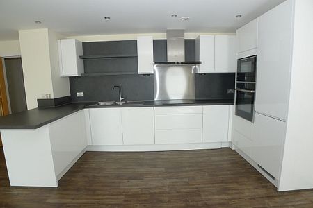 Property to let in Dundee - Photo 4