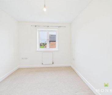 3 bedroom semi-detached house to rent - Photo 6