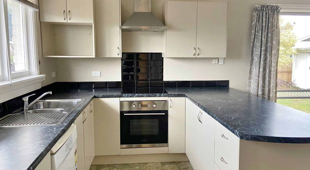 HORNBY - THREE BEDROOM HOUSE ON LARGE SECTION - Photo 1