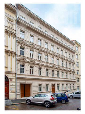 Pronájem bytu 1+kk a garsoniéry 32 m², Heřmanova 595, Praha - Фото 4