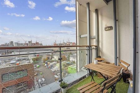 2 bedroom flat to rent - Photo 5