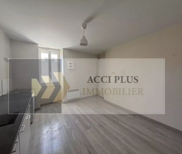 Location Appartement 2 pièces 30m² NIMES 30000 - Photo 2
