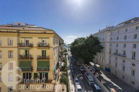 Alquiler de piso en Avenida de Príes - Photo 3