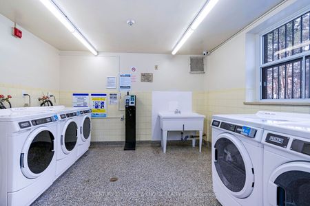 For Lease - 1219 Dundas Street Unit# 308, Mississauga, Ontario - Photo 3