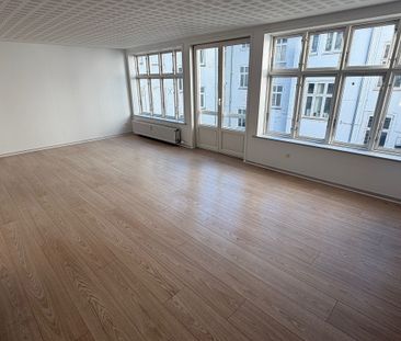 Jernbanegade 19,C. 2. tv. 6000 Koldng – Bolig i Kolding C - Photo 2