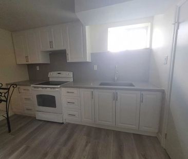 For Lease - 39 Candlebrook Crescent Unit# (Lower), Toronto, Ontario - Photo 2