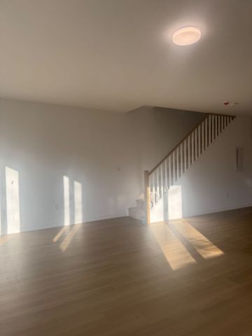 For Lease - 2 Slessor Boulevard Unit# 13, Grimsby, Ontario - Photo 2