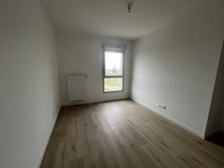 Appartement 3 pièces - - Photo 2