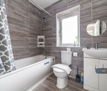 2 bedroom terraced house to rent - Photo 6