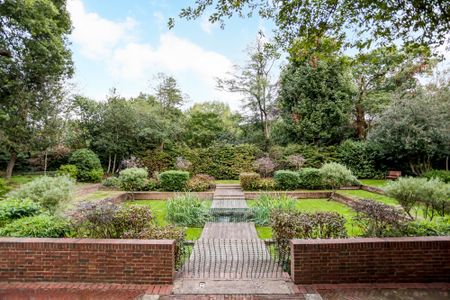 Wimbledon Parkside, SW19 flat to rent - Photo 5