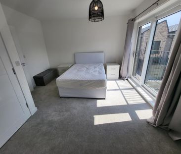 3 bedroom townhouse to rent - Photo 6