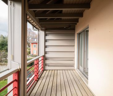 Superb renovated duplex of 4.5 rooms in a quiet and green setting - Foto 4