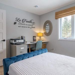 2 CH - 1 SDB - Bromont - $1,800 /mo - Photo 2