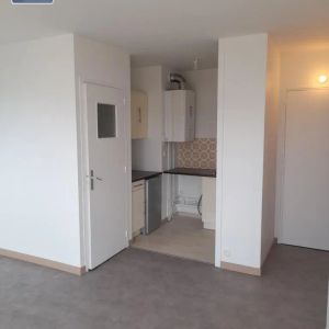 Appartement à louer 1 pièce 26.72m² - Photo 2