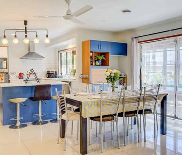Spacious Family Home - Photo 1