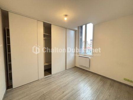 Location Appartement 3 pièces 64m² - Photo 3