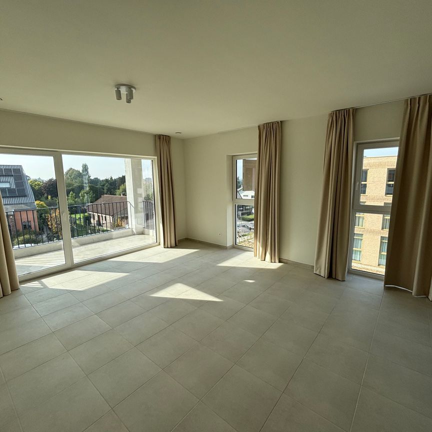 Nieuwbouw 2-slaapkamerappartement met terras - Foto 1