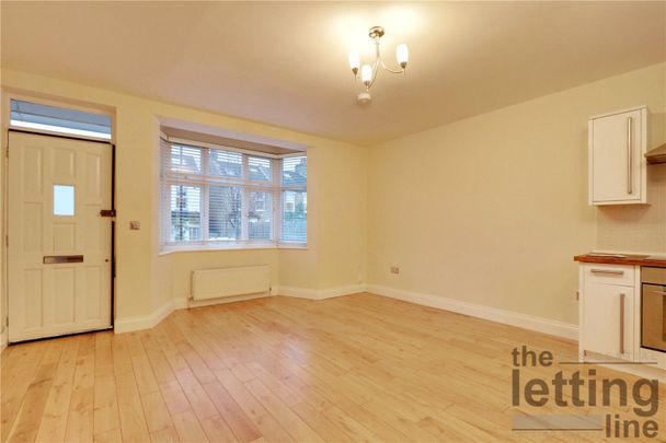 Morley Hill, Enfield, Middlesex, EN2 0BJ - Photo 1