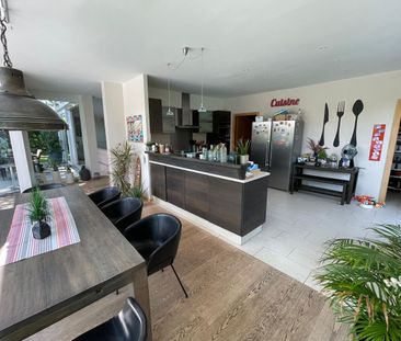 Exceptional Family Villa in Coppet - Photo 6
