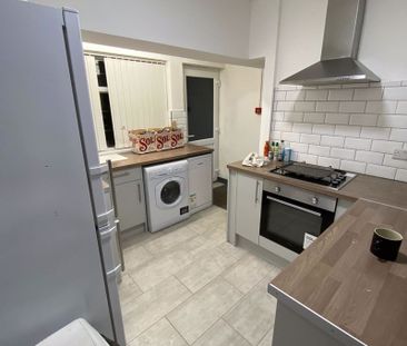 Derby Road, Nottingham - Photo 5