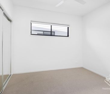 $1000 PER WEEK - Photo 3