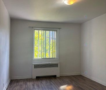 Unit 30: Entire unit - Photo 1
